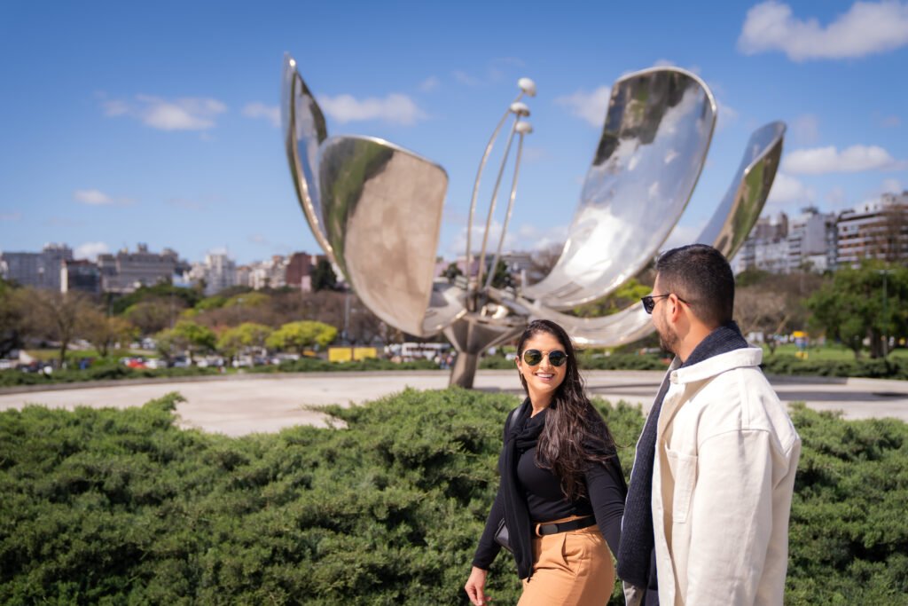 O City Photo Tour oferece a chance de explorar Buenos Aires com um fotógrafo profissional, capturando momentos em locais icônicos .