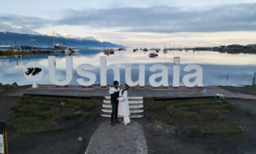 Viva uma experiência completa no City & wine tour Ushuaia, combinando city tour Ushuaia com degustação de vinhos patagônicos, mirantes fotográficos e história local.