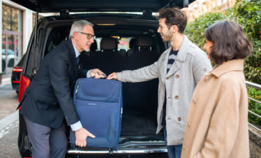 Reserve seu transfer privativo do aeroporto até o seu destino em Buenos Aires com recepção personalizada, kit de boas-vindas e segurança.