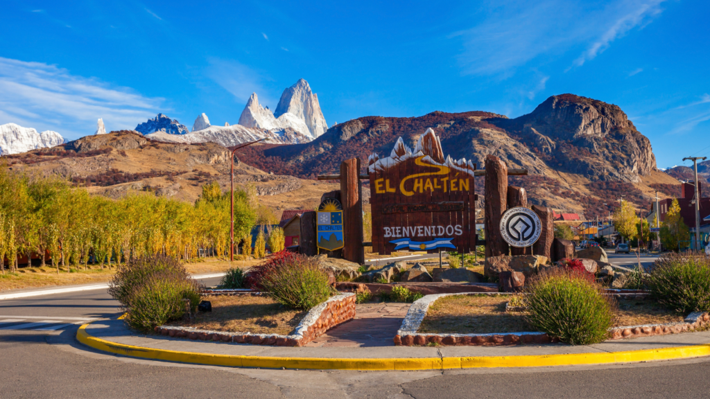 Explore El Chaltén em uma excursão de dia completo. Caminhadas tranquilas, vistas espetaculares e um almoço delicioso em um passeio com guia experiente.