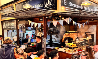 Faça o nosso Walking tour San Telmo e conheça sua origem, o tango, a Mafalda e os pontos turísticos em um passeio de 2 horas pelo bairro.