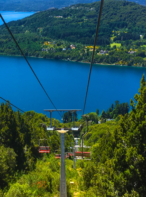 Conheça o Circuito Chico, um passeio icônico em Bariloche que revela paisagens incríveis, mirantes deslumbrantes e paradas imperdíveis.