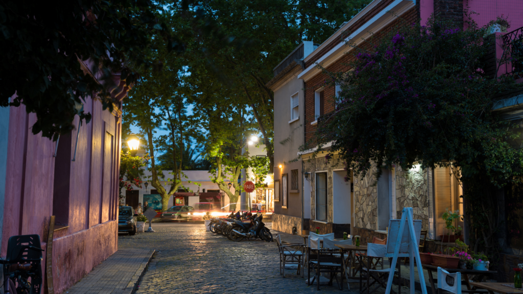 Colonia del Sacramento Inesquecível é em um passeio de um dia completo com saída de Buenos Aires todos os dias.