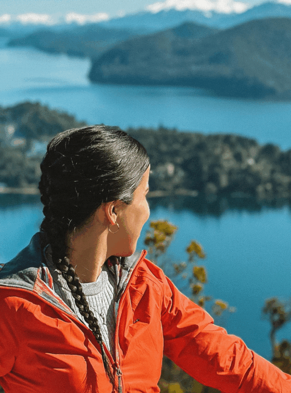 Conheça o Circuito Chico, um passeio icônico em Bariloche que revela paisagens incríveis, mirantes deslumbrantes e paradas imperdíveis.