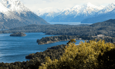 Conheça o Circuito Chico, um passeio icônico em Bariloche que revela paisagens incríveis, mirantes deslumbrantes e paradas imperdíveis.