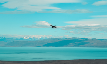 Explore os Balcones de Calafate em um emocionante passeio 4x4. Mirantes, fósseis e vistas panorâmicas da Patagônia em uma experiência única.