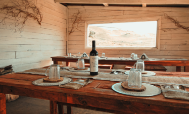 Explore os Balcones de Calafate em um emocionante passeio 4x4. Mirantes, fósseis e vistas panorâmicas da Patagônia em uma experiência única.