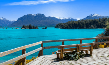 Explore o Bosque de Arrayanes e a Isla Victoria, cenários icônicos da Patagônia Argentina. Um passeio fascinante com natureza e história.