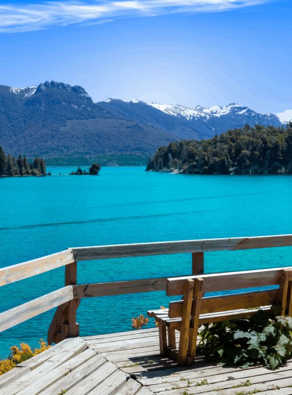Explore o Bosque de Arrayanes e a Isla Victoria, cenários icônicos da Patagônia Argentina. Um passeio fascinante com natureza e história.