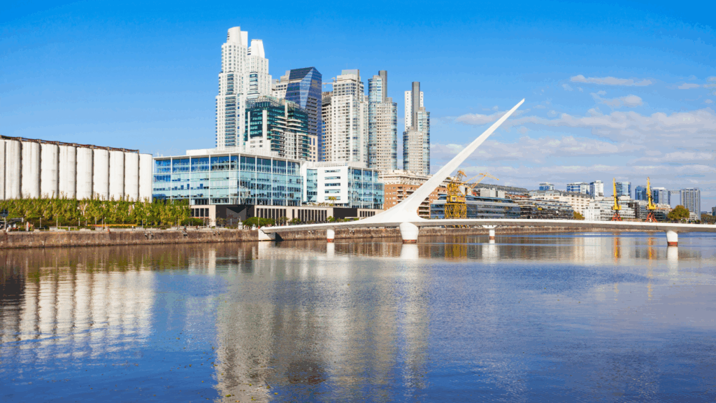Seguro viagem obrigatório na Argentina: Veja o que muda, quando entra em vigor e como contratar com a My Little Buenos Aires.