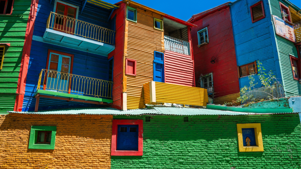 Chegando em Buenos Aires de cruzeiro em 2026? Veja os melhores passeios para aproveitar ao máximo a capital argentina.