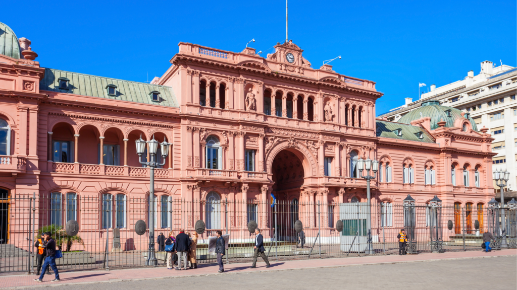Chegando em Buenos Aires de cruzeiro em 2026? Veja os melhores passeios para aproveitar ao máximo a capital argentina.
