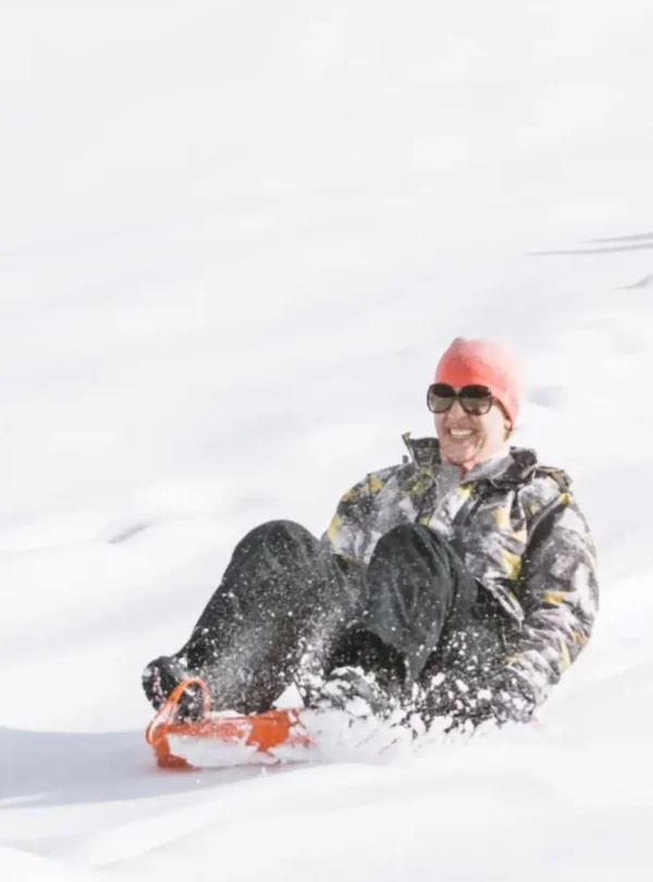 Passeio na neve em Bariloche: descubra as diferenças entre os passeios Roca Negra e Extremo Encantado no Cerro López.