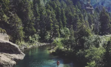 Descubra o Circuito Grande em Bariloche, uma excursão de dia completo que revela alguns dos cenários mais impressionantes da Patagônia Argentina.