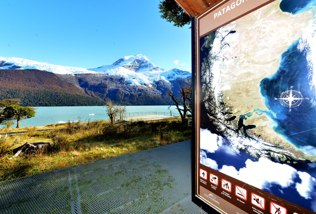 Descubra as diferenças entre os passeios Glaciares Gourmet e Todos Glaciares em El Calafate e escolha a melhor experiência para conhecer as geleiras da Patagônia Argentina.