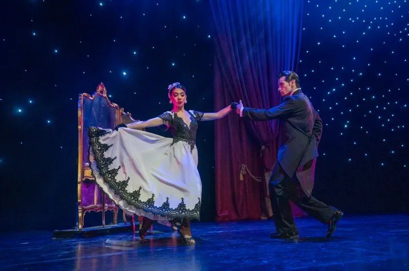 Viva um show de tango em Buenos Aires no Tango Porteño. Conheça as opções com jantar, somente show e categoria VIP e escolha sua experiência.