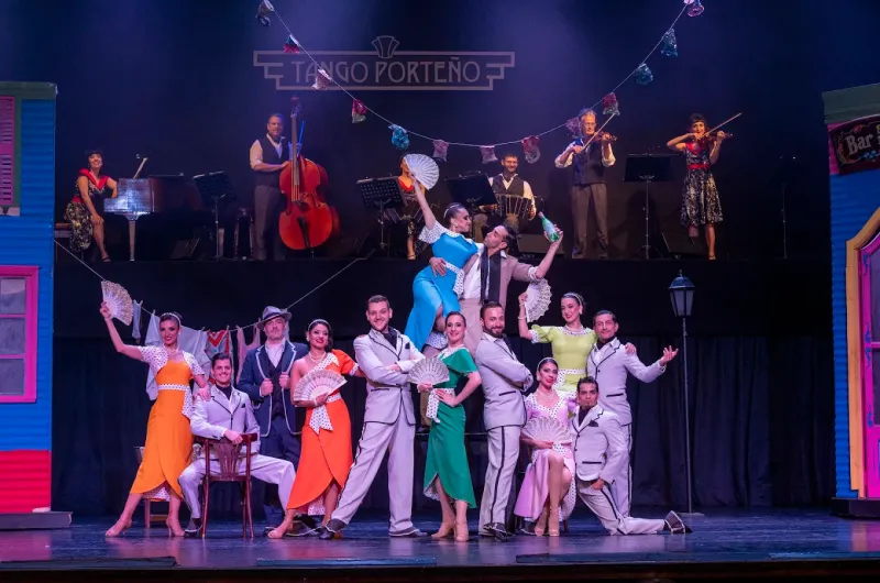 Viva um show de tango em Buenos Aires no Tango Porteño. Conheça as opções com jantar, somente show e categoria VIP e escolha sua experiência.